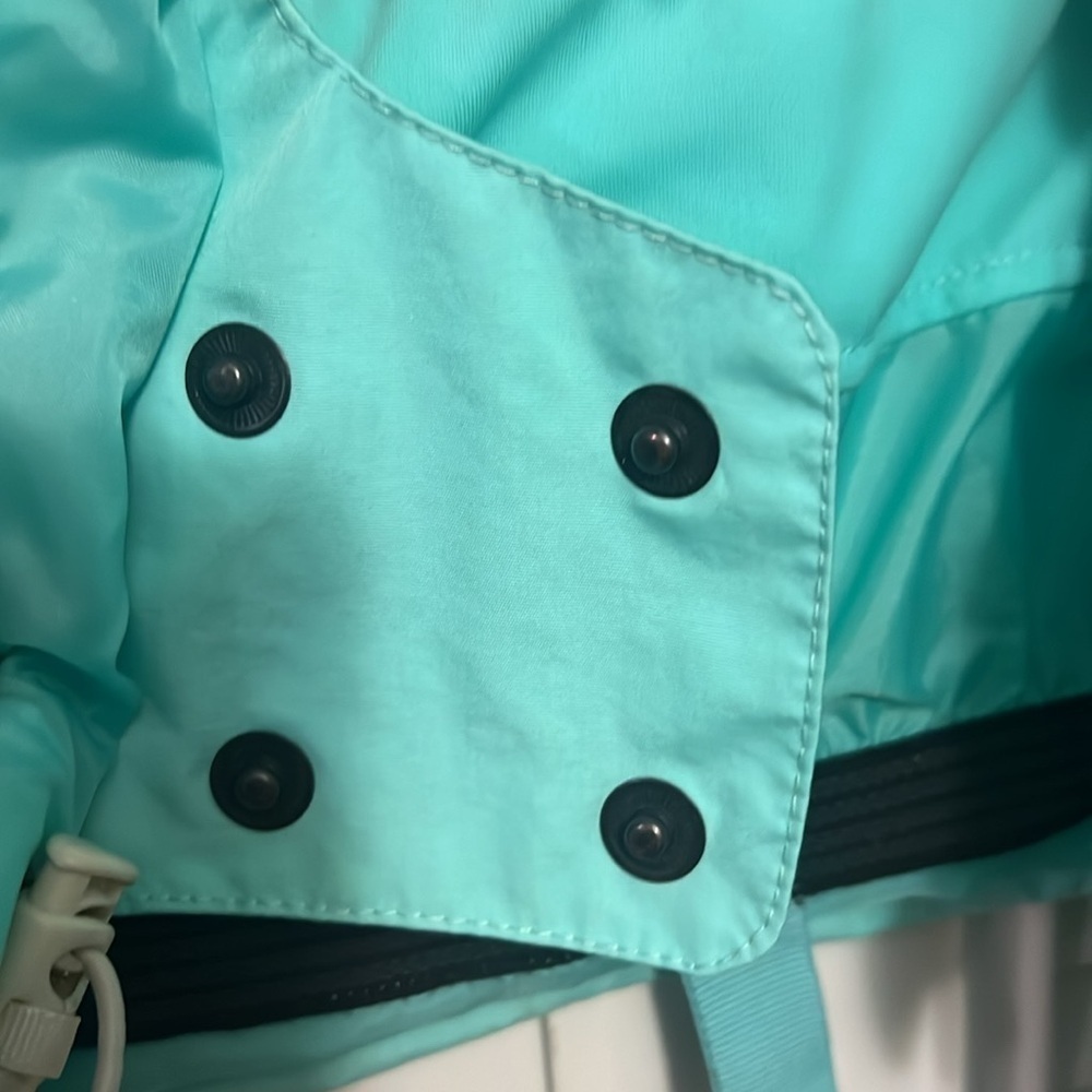 Burton snow jacket size S color light green - Picture 14 of 17